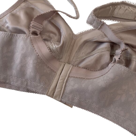 Playtex 18 Hour Women Lightweight Beige Satin Floral Wireless Bra Size 42C -4693 - Picture 9 of 14